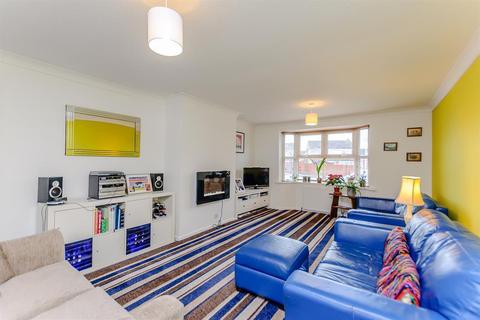 67 Burton Fields Road, Stamford Bridge, York, YO41 1JJ