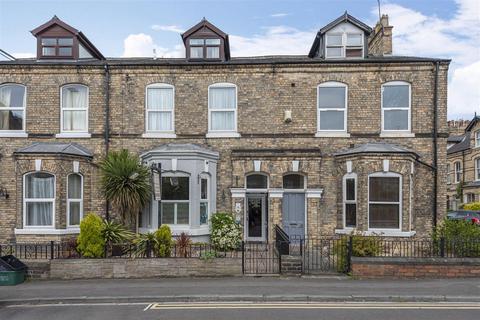 6 bedroom terraced house for sale - Fulford Road, York, North Yorkshire