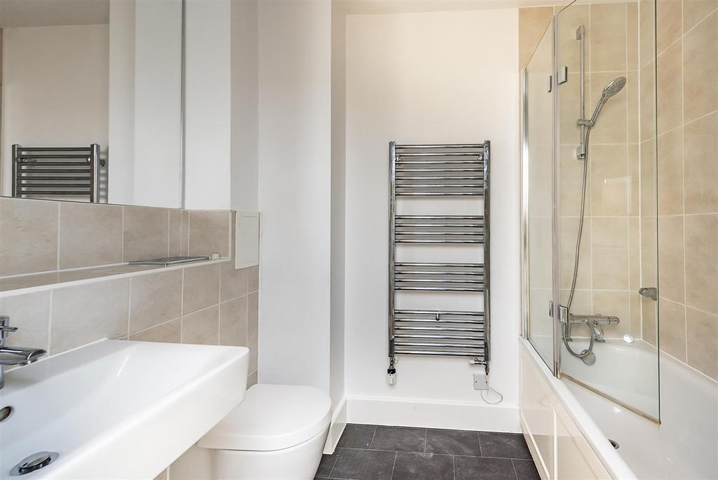 004 Nero House, Charrington Place - New 2022 (1).j