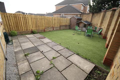 3 Hazelton Close, Shipley, BD18 1QJ