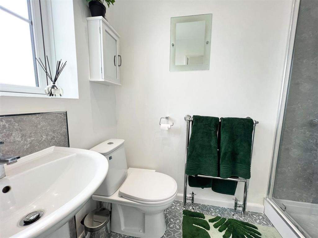 Cherry Blossom - bathroom