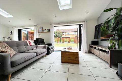 15 Cherry Blossom Close, Ipswich, IP8 3ST