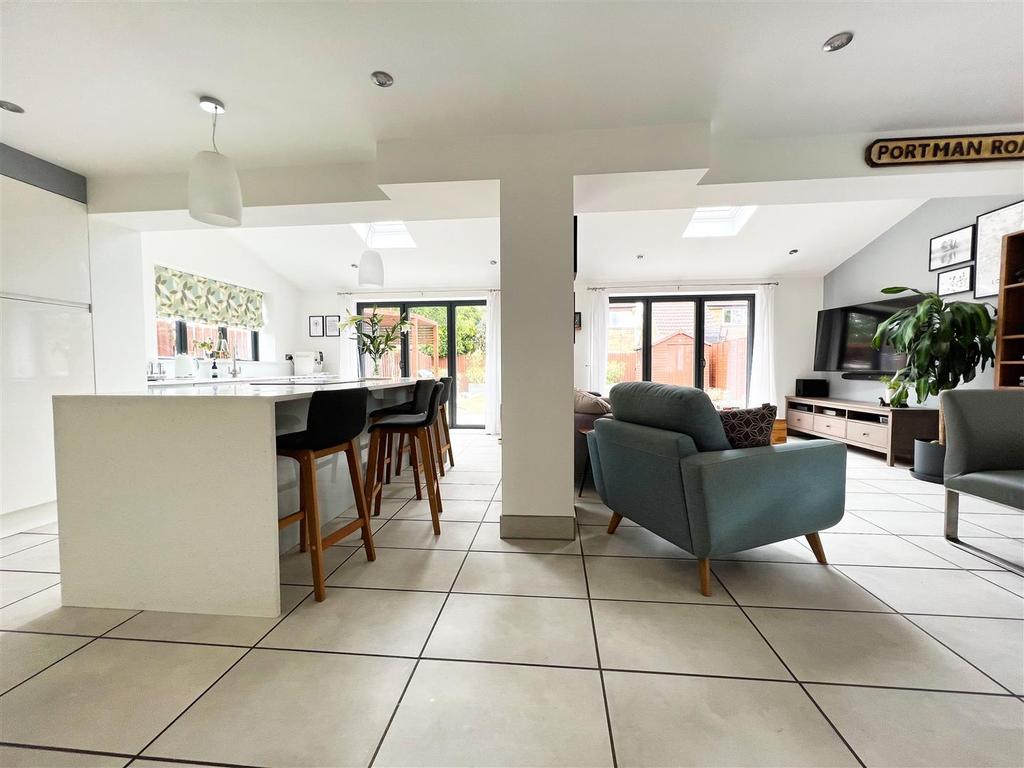 Cherry Blossom - kitchen area