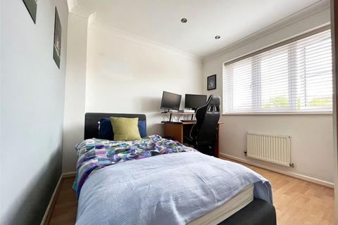 15 Cherry Blossom Close, Ipswich, IP8 3ST