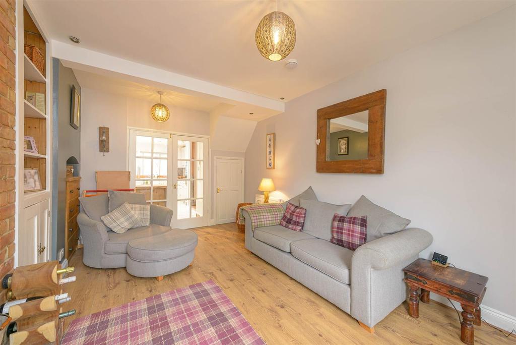 Old Chester Road, Barbridge, Nantwich 3 bed terraced house £239,500