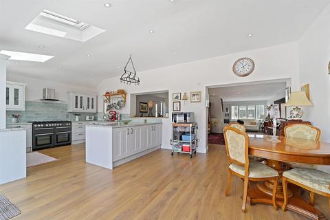 139 Linnet Drive, Chelmsford, CM2 8AQ