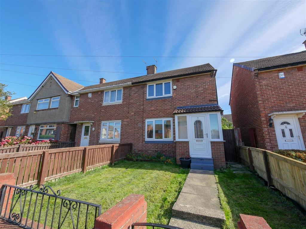 Augusta Square, Farringdon, Sunderland 2 bed house £525 pcm (£121 pw)