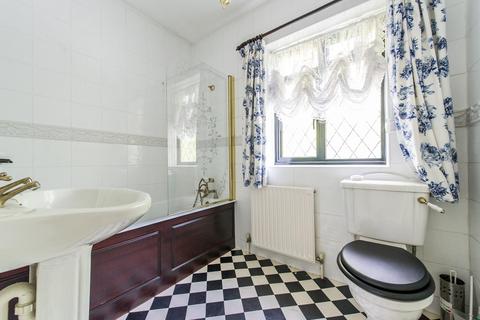 24 Venners Close, Bexleyheath, DA7 6SF