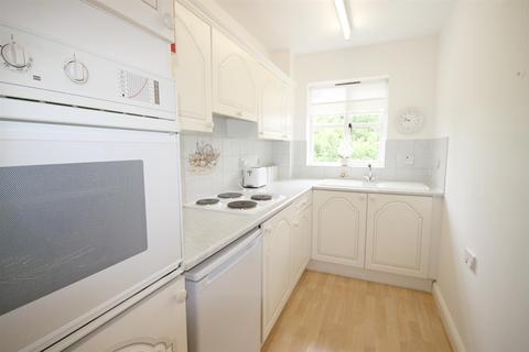 1 bedroom apartment for sale - Wedderburn Lodge, Wetherby Road, Harrogate, HG2 7SQ