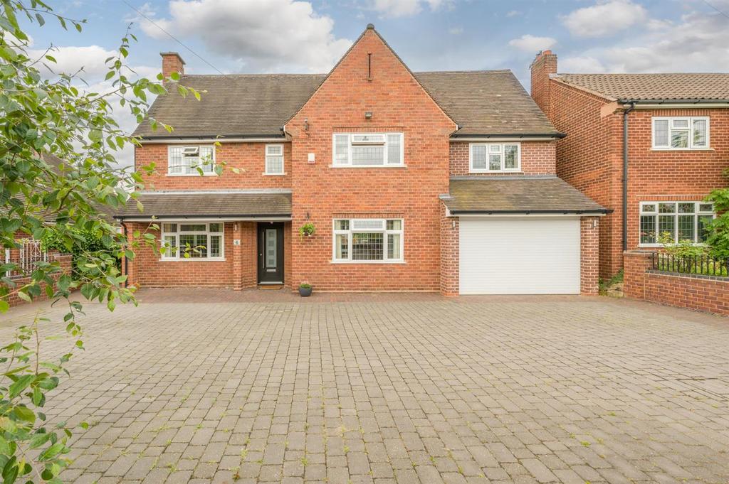 Maidensbridge Road, Wall Heath, DY6 0HG 5 bed detached house for sale