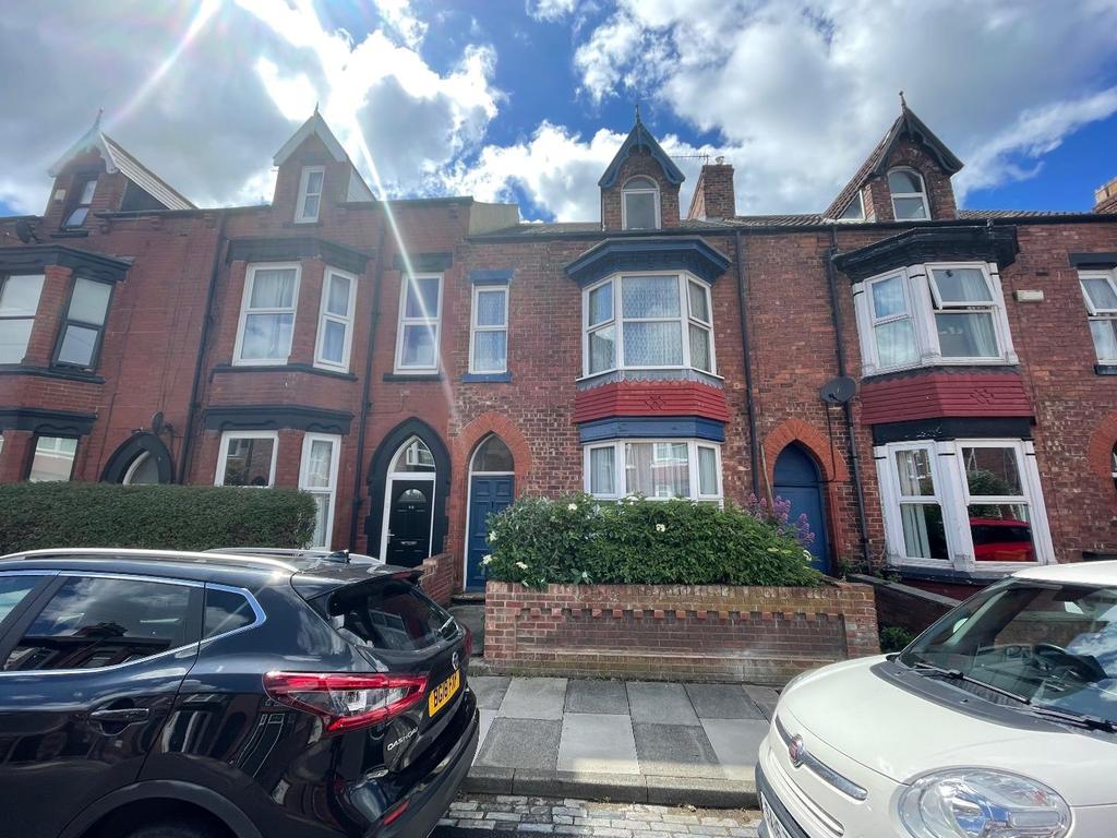 Belmont Gardens, Hartlepool 6 bed terraced house for sale £150,000