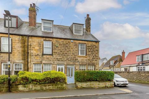 4 Chestnut Grove, Harrogate, HG1 4HS
