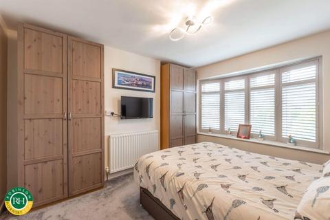 8 Hatfield Lane, Barnby Dun, Doncaster, DN3 1DF