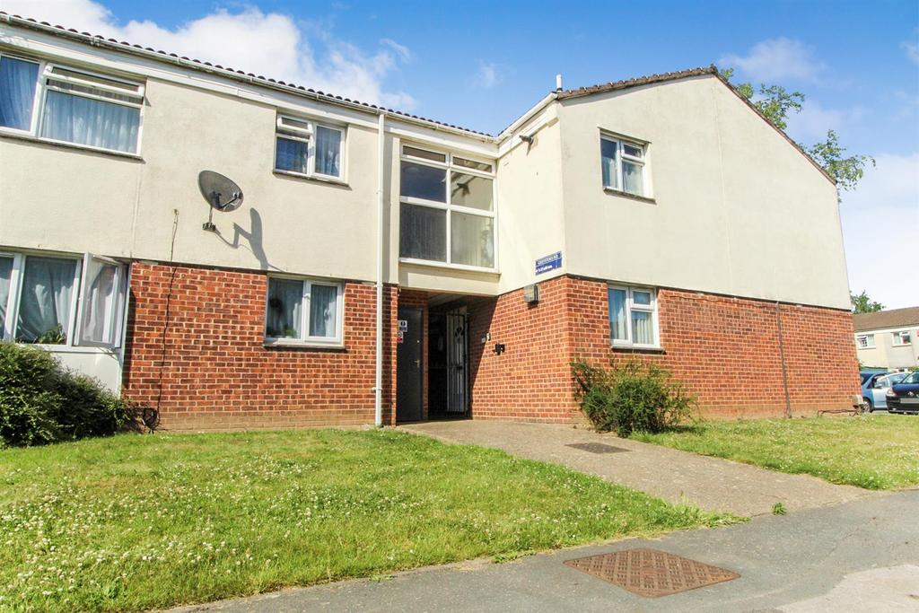 Greystoke Road, Slough 1 bed flat £865 pcm (£200 pw)