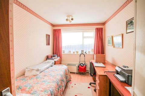 7 Byways, Harrogate, HG2 9PD