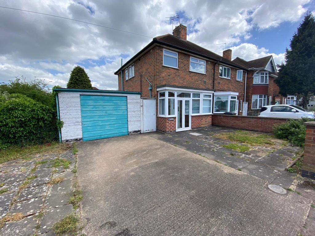 Colchester Road, Leicester 3 bed semidetached house £300,000