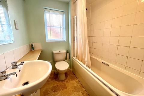 63 Baines Way, Grange Park, Northampton, NN4 5DP