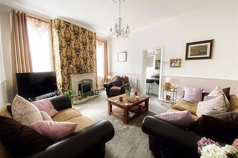 3 bedroom apartment for sale - Vine Street, Wallsend, Tyne And Wear, NE28