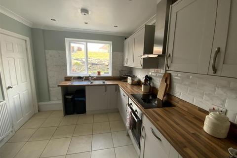 21 Brynhyfryd, Burry Port, SA16 0PR