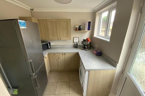21 Brynhyfryd, Burry Port, SA16 0PR