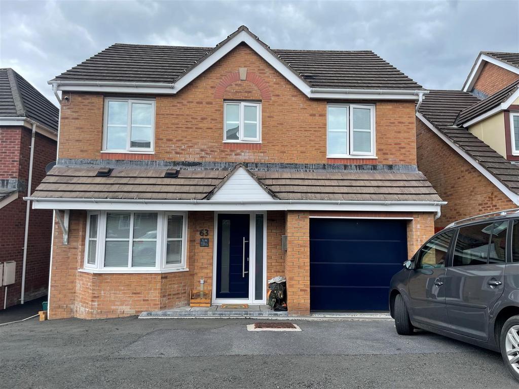 Trem Y Mynydd, Burry Port, Llanelli 4 bed detached house £315,000