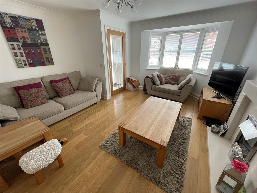Trem Y Mynydd, Burry Port, Llanelli 4 bed detached house £315,000