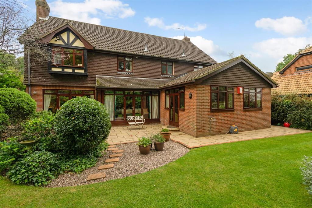 Birch Grove, Kingswood, Tadworth 5 bed detached house £1,550,000