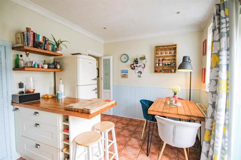 8 Alexandra Grove, Knaresborough, HG5 0PH