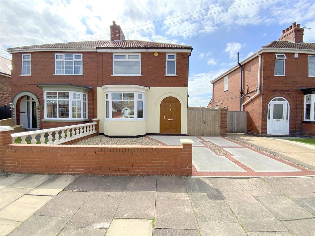 Robson Road, Cleethorpes 3 bed semidetached house £195,000