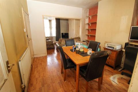 52 Stanhope Road, Northampton, NN2 6JX