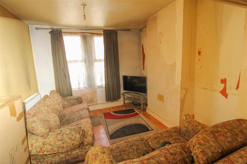 52 Stanhope Road, Northampton, NN2 6JX