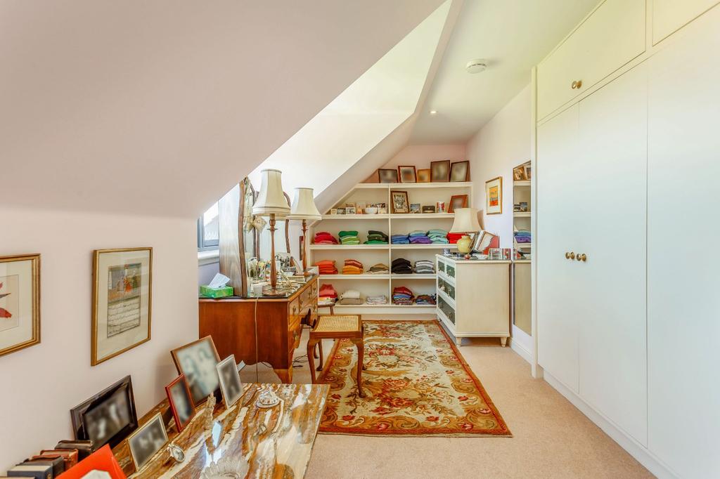 12 Golf Road