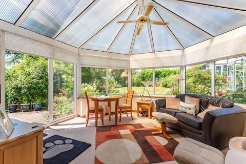 2, Rivermount Lower Hampton Road, Sunbury-on-thames, TW16 5PH