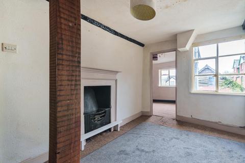 4 bedroom flat for sale, Kington,  Herefordshire,  HR5