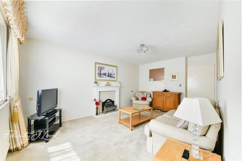 151 Wynford Road, London, N1 9TZ