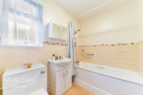 151 Wynford Road, London, N1 9TZ