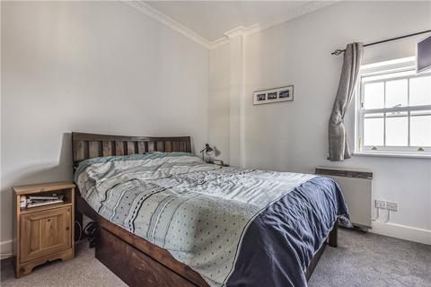 2 bedroom apartment for sale, The Maltings, Church Street, Staines-upon-Thames, Surrey, TW18