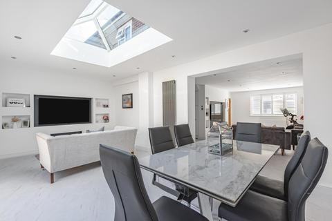 119 Bourne Vale, Bromley, BR2 7NY