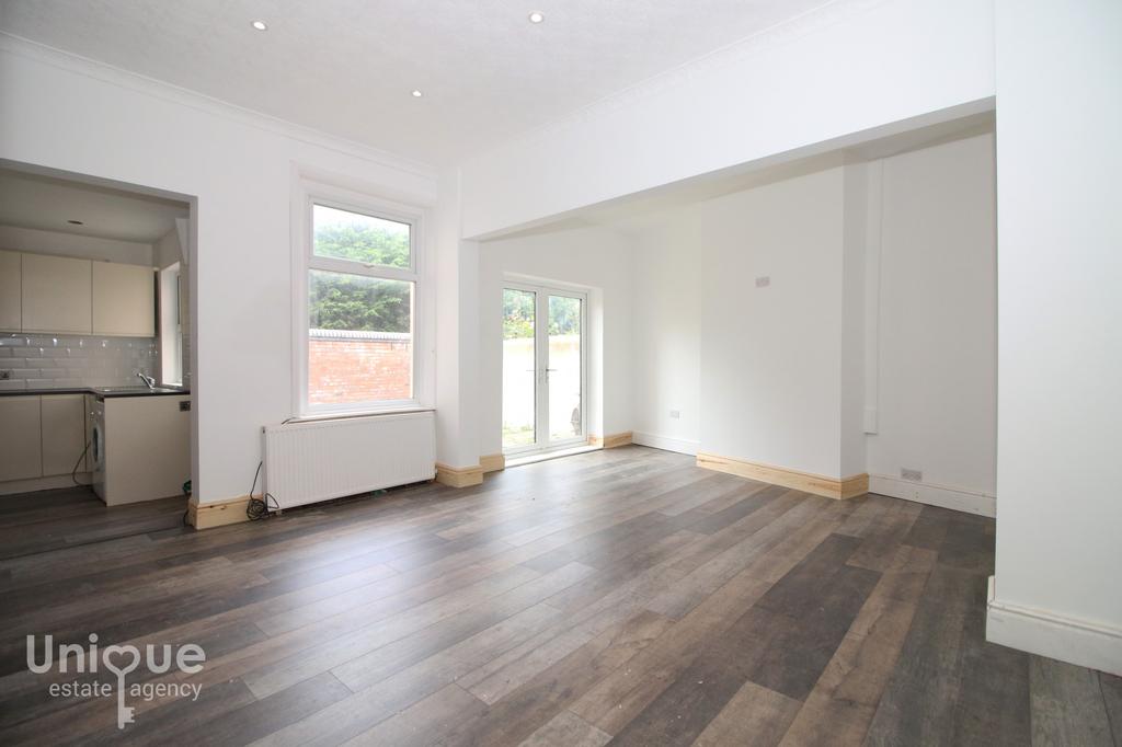 Heys Street, ThorntonCleveleys, FY5 3 bed terraced house £139,950