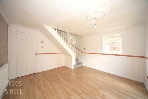 15 Felton Close, Luton, LU2 9TD