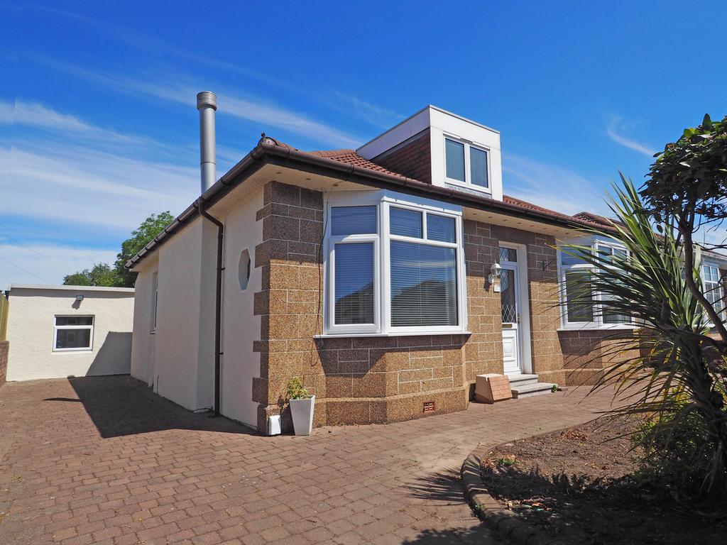 Boydfield Avenue, Prestwick, KA9 3 bed detached bungalow £275,000