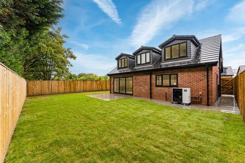 4 bedroom detached bungalow for sale, Ashcroft Fold , Chorley Road, Westhoughton, Bolton, BL5