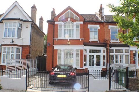 46 Muirkirk Road, London, SE6 1BU