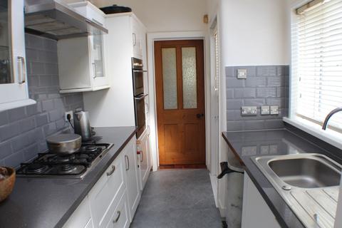 46 Muirkirk Road, London, SE6 1BU
