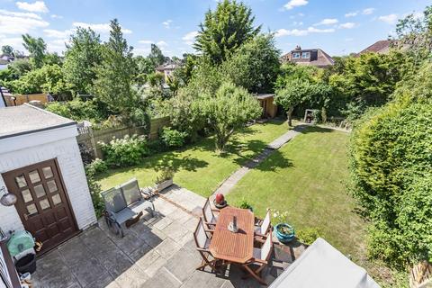 218 Hayes Lane, Bromley, BR2 7LA