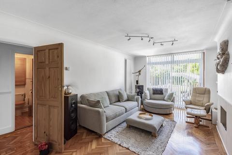218 Hayes Lane, Bromley, BR2 7LA