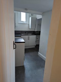Studio to rent, Newcomen Terrace, Redcar TS10
