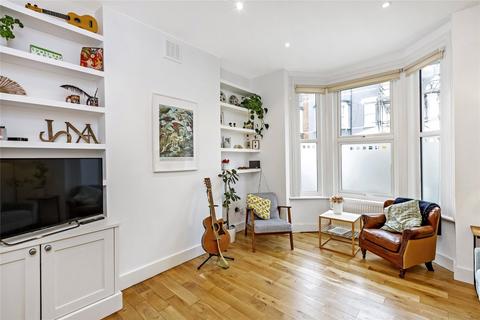2 bedroom flat to rent, Sandmere Road, London, SW4