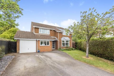 17 Greenbirch Close, Basingstoke, RG22 5JL