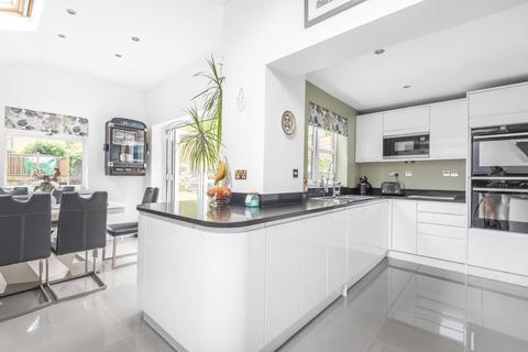17 Greenbirch Close, Basingstoke, RG22 5JL